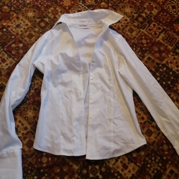 Calvin Klein Button Up Shirt - Picture 2 of 3